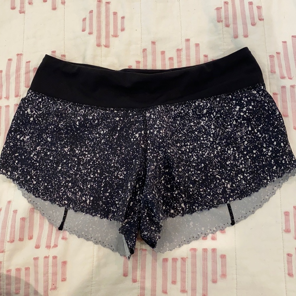 Lululemon 2” Short